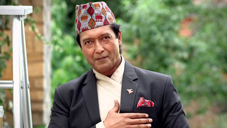 Rajesh-Hamal-Dhaka-Topi