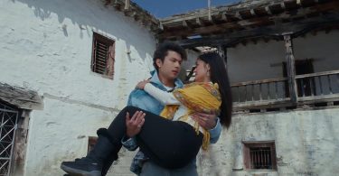 Anmol KC and Jassita Gurung bring back their romantic spark in “Aunthi Chino”, the first song from Jerry on Top